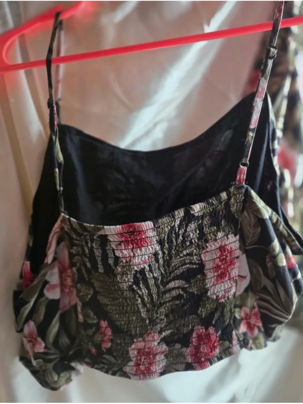 American Eagle Outfitters set-Mini ruffle floral Skirt and top size L - Picture 6 of 7